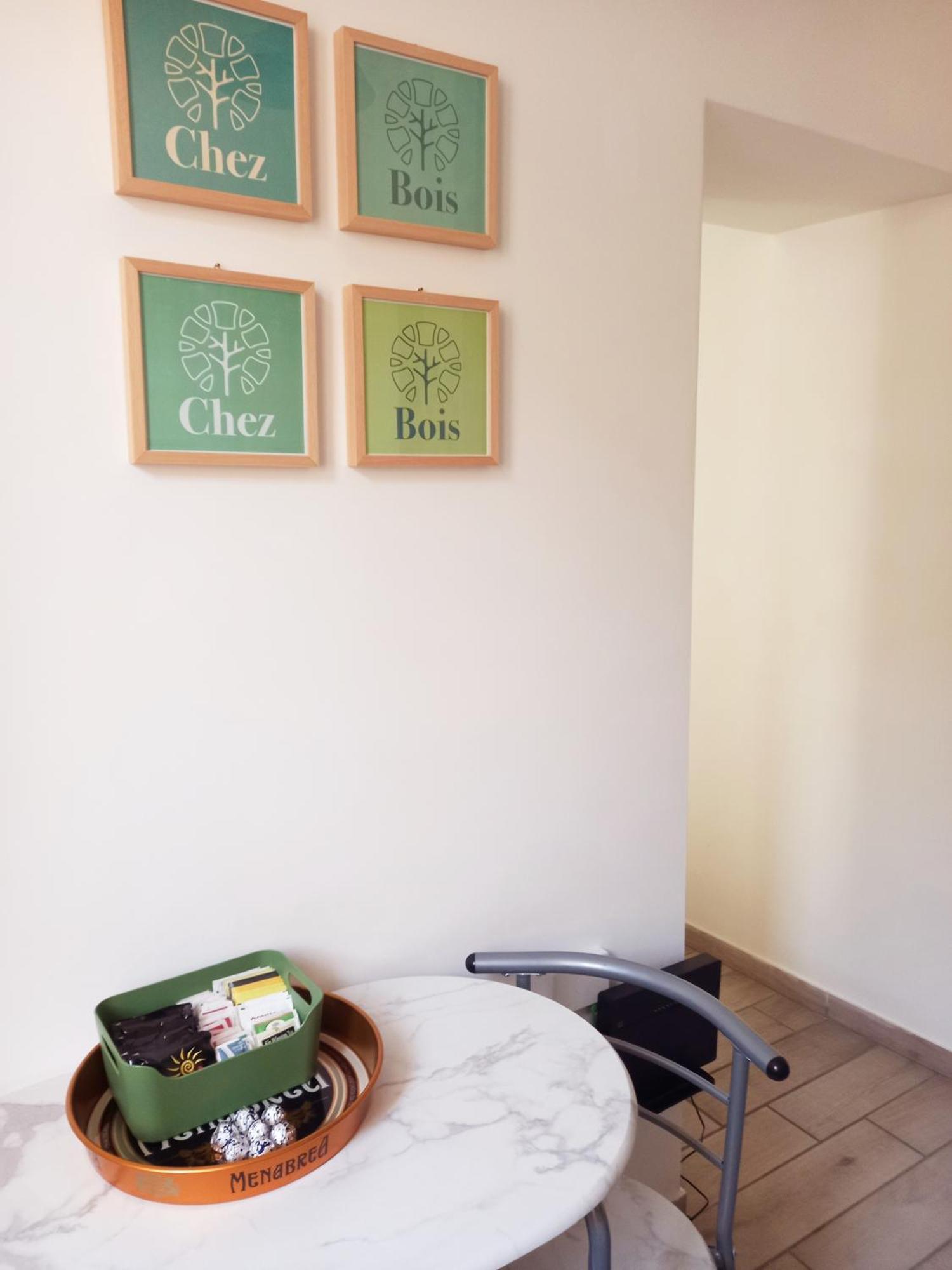 Chez Bois - Suite Apartment Capodimonte Neapel Exterior foto